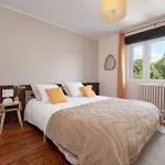 à Castres, Maison 10 Personnes Avec Piscine Privée, Jardin Et 5 *