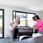 à Castres, Maison 10 Personnes Avec Piscine Privée, Jardin Et 5 Villa Castres (Tarn)