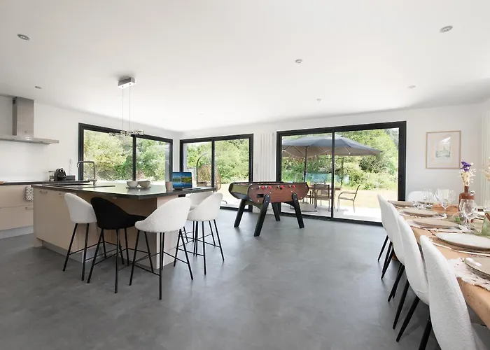 A Castres, Maison 10 Personnes Avec Piscine Privee, Jardin Et 5 빌라 *