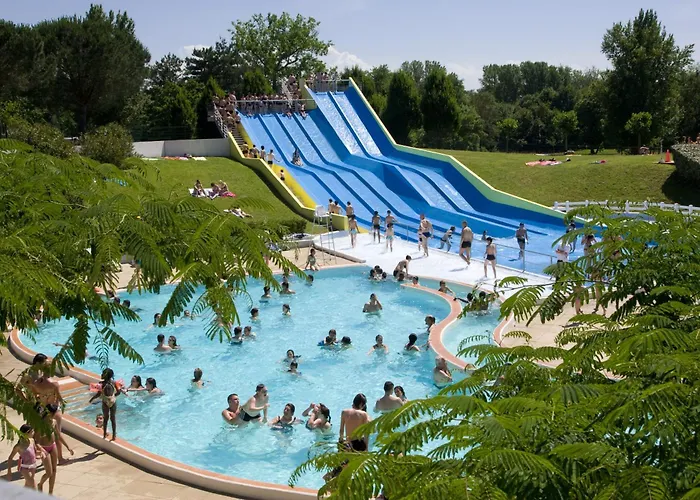 빌라 A Castres, Maison 10 Personnes Avec Piscine Privee, Jardin Et 5 *